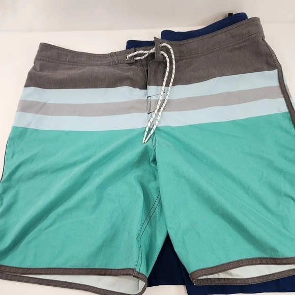 Mens Board Shorts  Bundle of 2 Size 40/42 - Picture 2 of 7